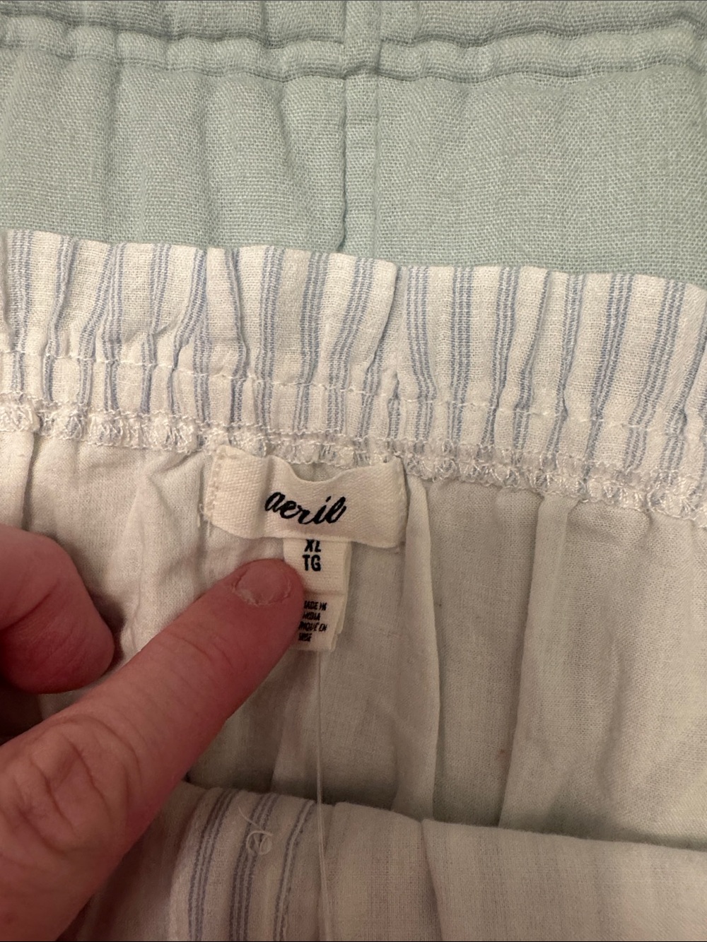 aerie Light Blue & White Striped Button-Front Crop top - Picture 3 of 5